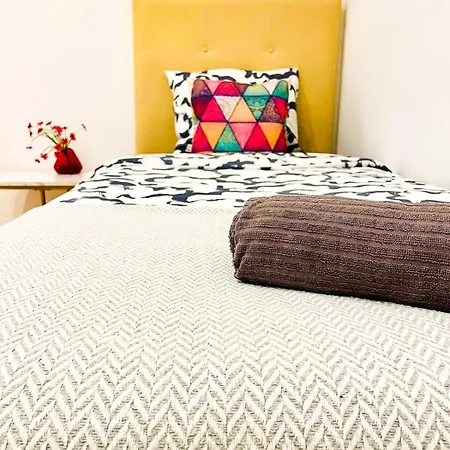 Rambla Comfort Hostel